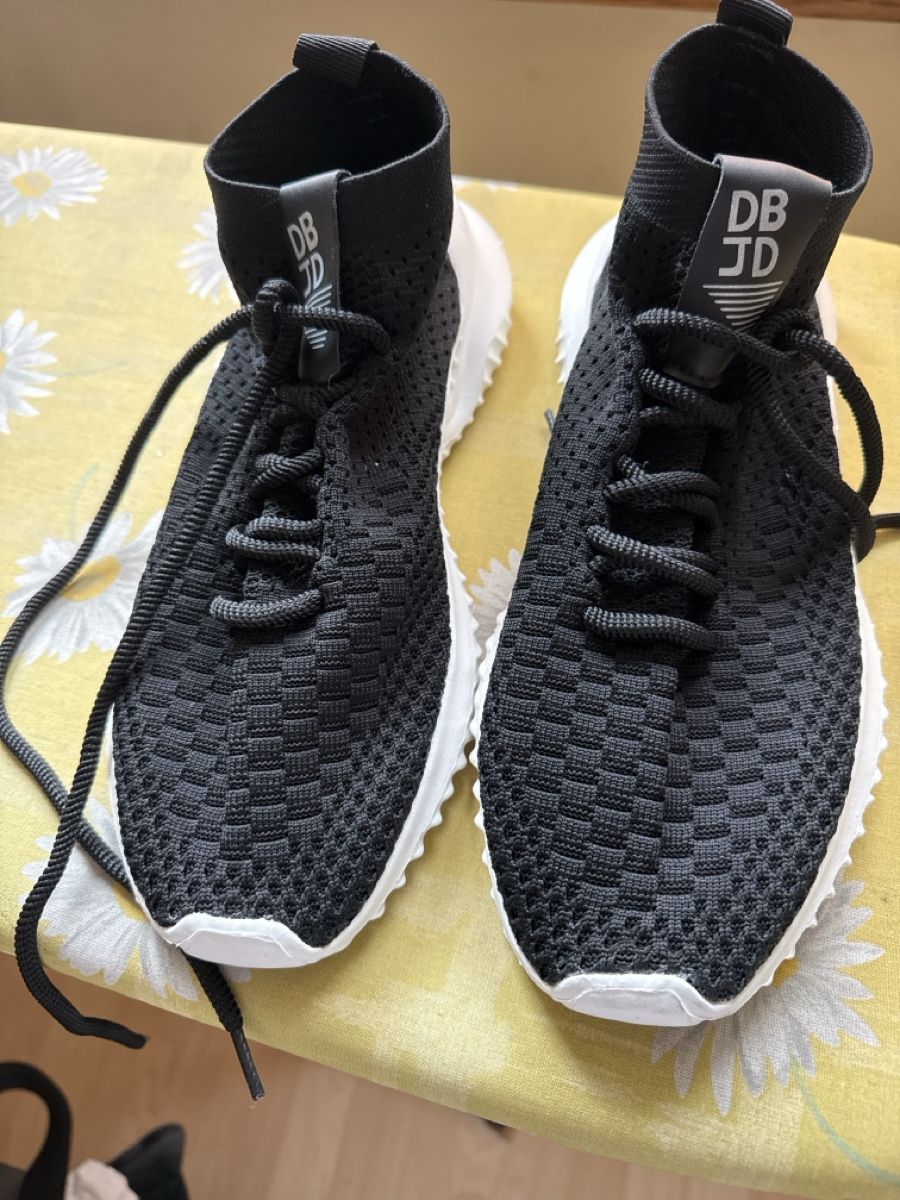 Herrenschuhe: Turnschuhe, DB JD, Grösse 42 – Gebraucht aus Basel von balenadelfino