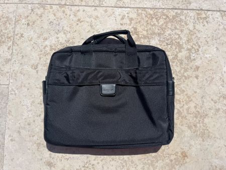 Targua black computer bag