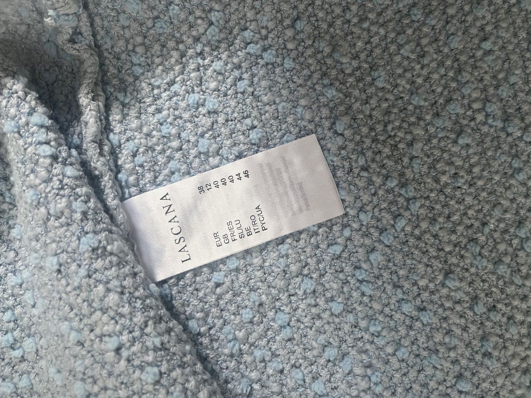 Lascana Jacken: Lascana: kurze, hellblaue, leichte Jacke, Strickjacke, 38 – Gebraucht aus Luzern von ellitussi 4