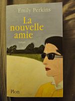 La nouvelle amie de Emily Perkins