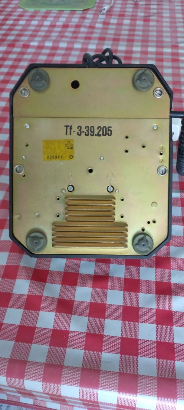 Telefone: Tischtelefon – Gebraucht aus Liestal von waeckerli 3