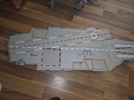 Flugzeugträger Spielset mit Sound guter Zustand