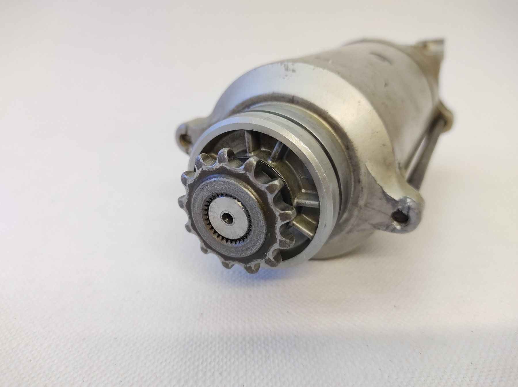 Honda Tutti i ricambio per moto: Honda CB 125 B6 Anlasser – Usato da Basadingen venduto da Class-X_Parts 5