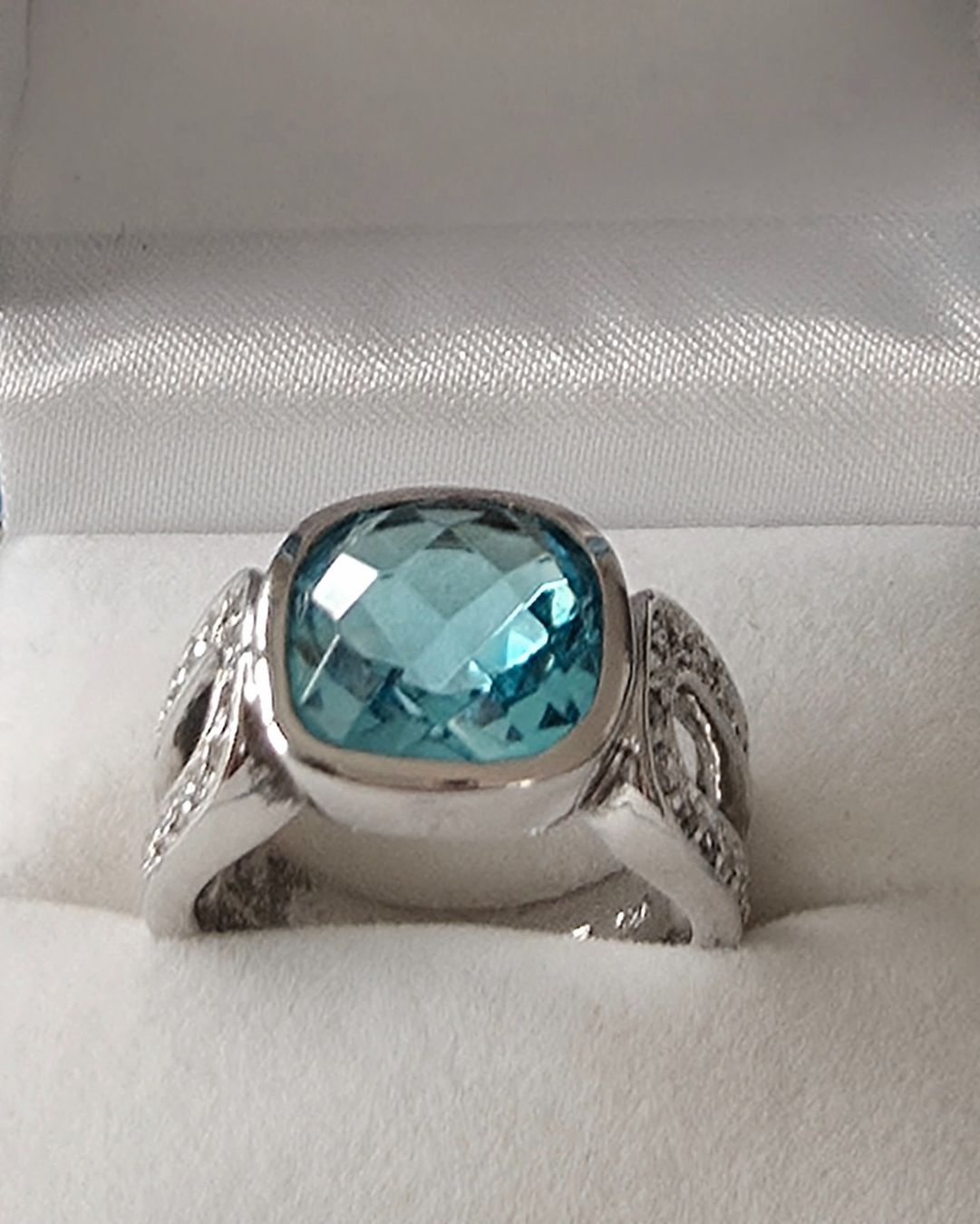 Anelli: Modernem Design Silberring 925 mit hellblauem Topas- NEU – Nuovo e nell'imballaggio originale da Uetikon am See venduto da Coralreef 4