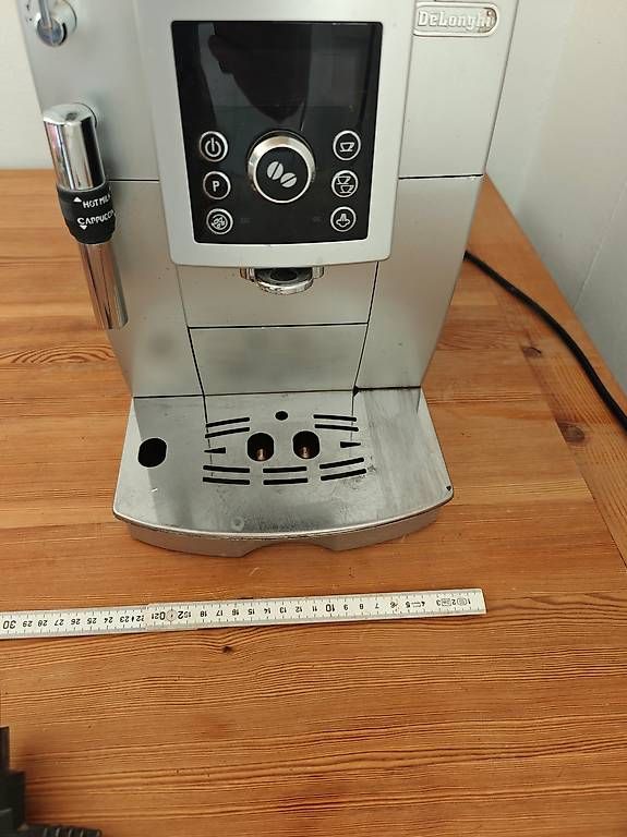 De'Longhi Macchine per caffè & Macchine per espresso: DeLonghi Kaffeevollautomat – Usato da Herrenschwanden venduto da simaprmo 2