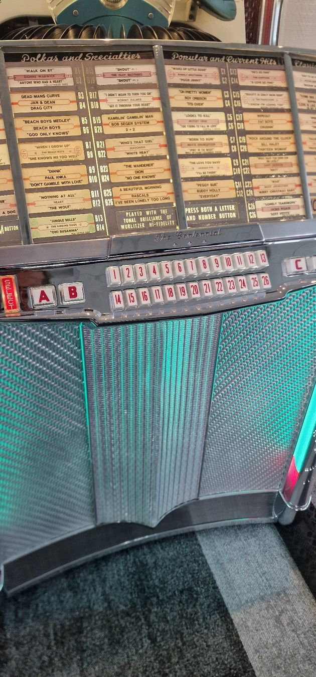 Wurlitzer Jukebox: Musikbox Jukebox Wurlitzer 1900 – Usato da Geroldswil venduto da jukeman 4