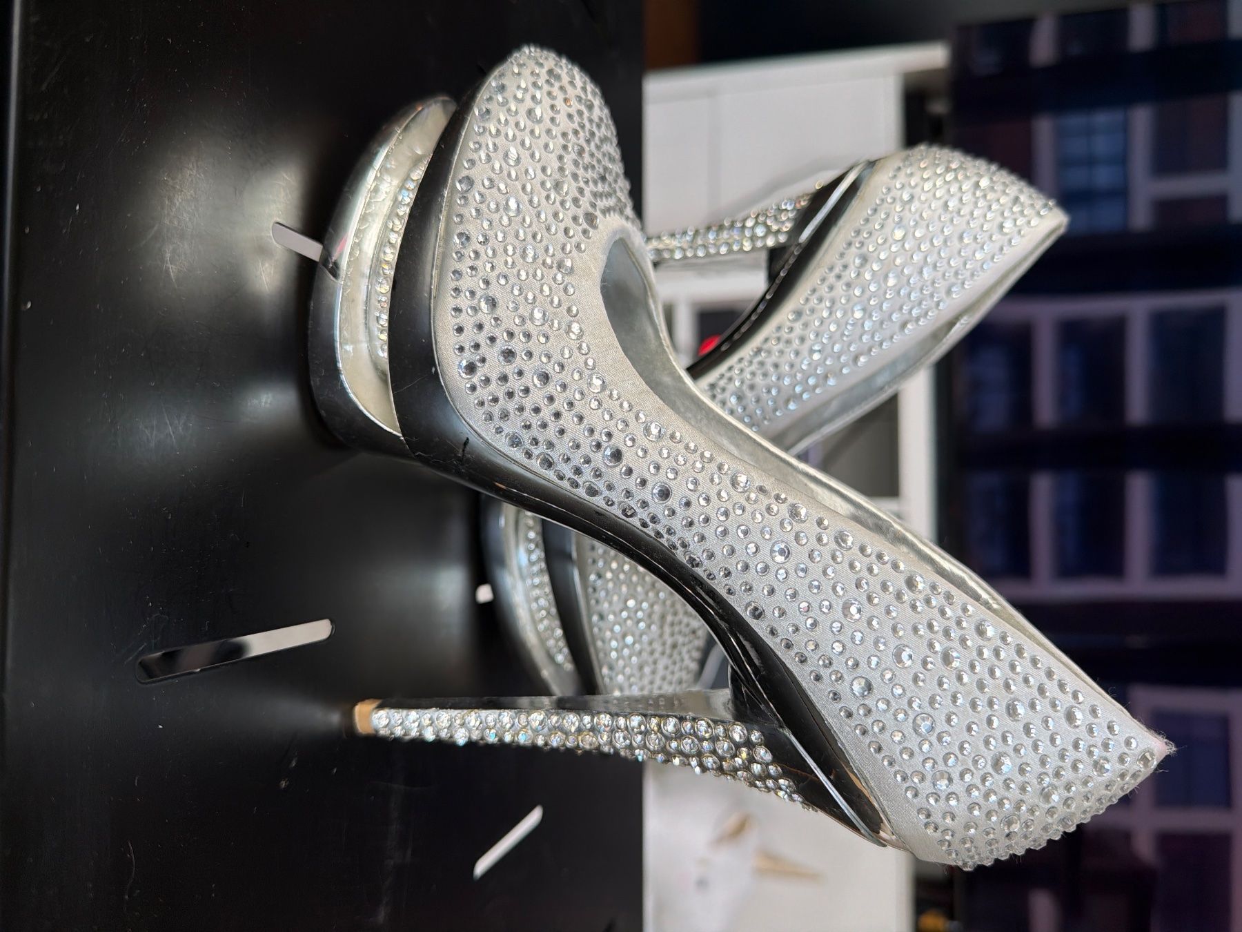 Scarpe da donna: Glitzernde High Heels, Silber, Grösse 40 - Festlich! – Usato da Pfäffikon ZH venduto da MM8619