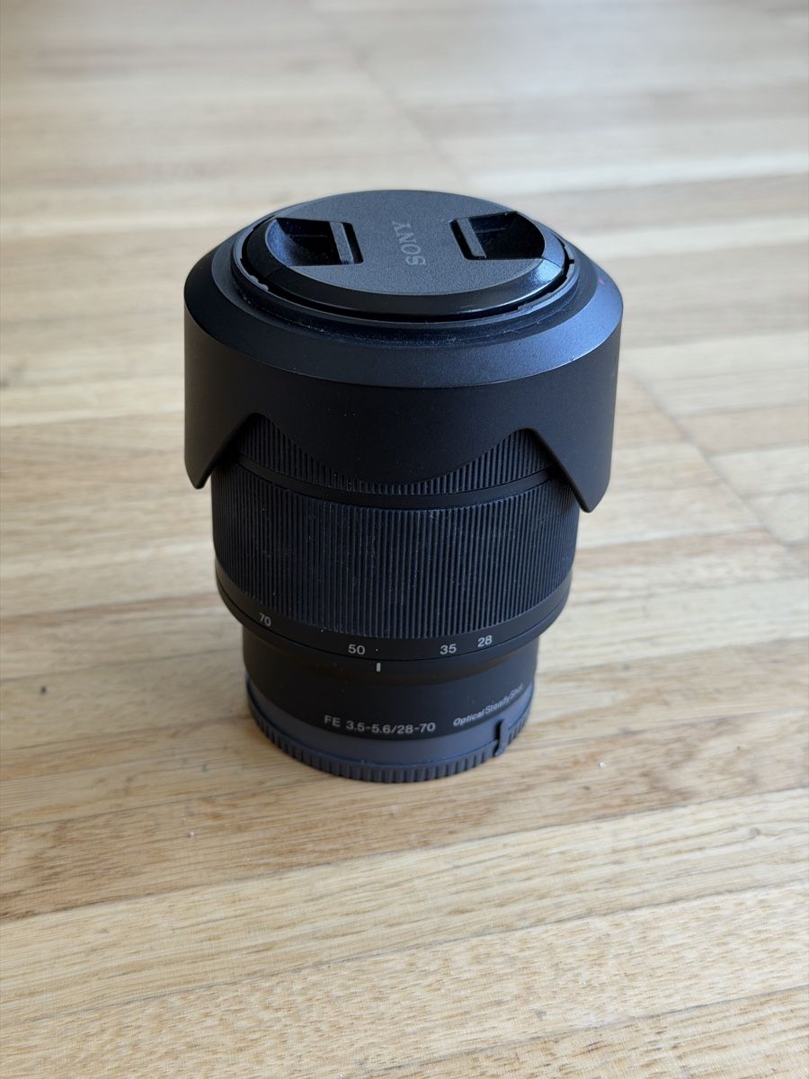 Sony Obiettivi: Sony FE 3.5-5.6/28-70 Objektiv OSS E-Mount – Usato da St.Gallen venduto da qualitypice 1