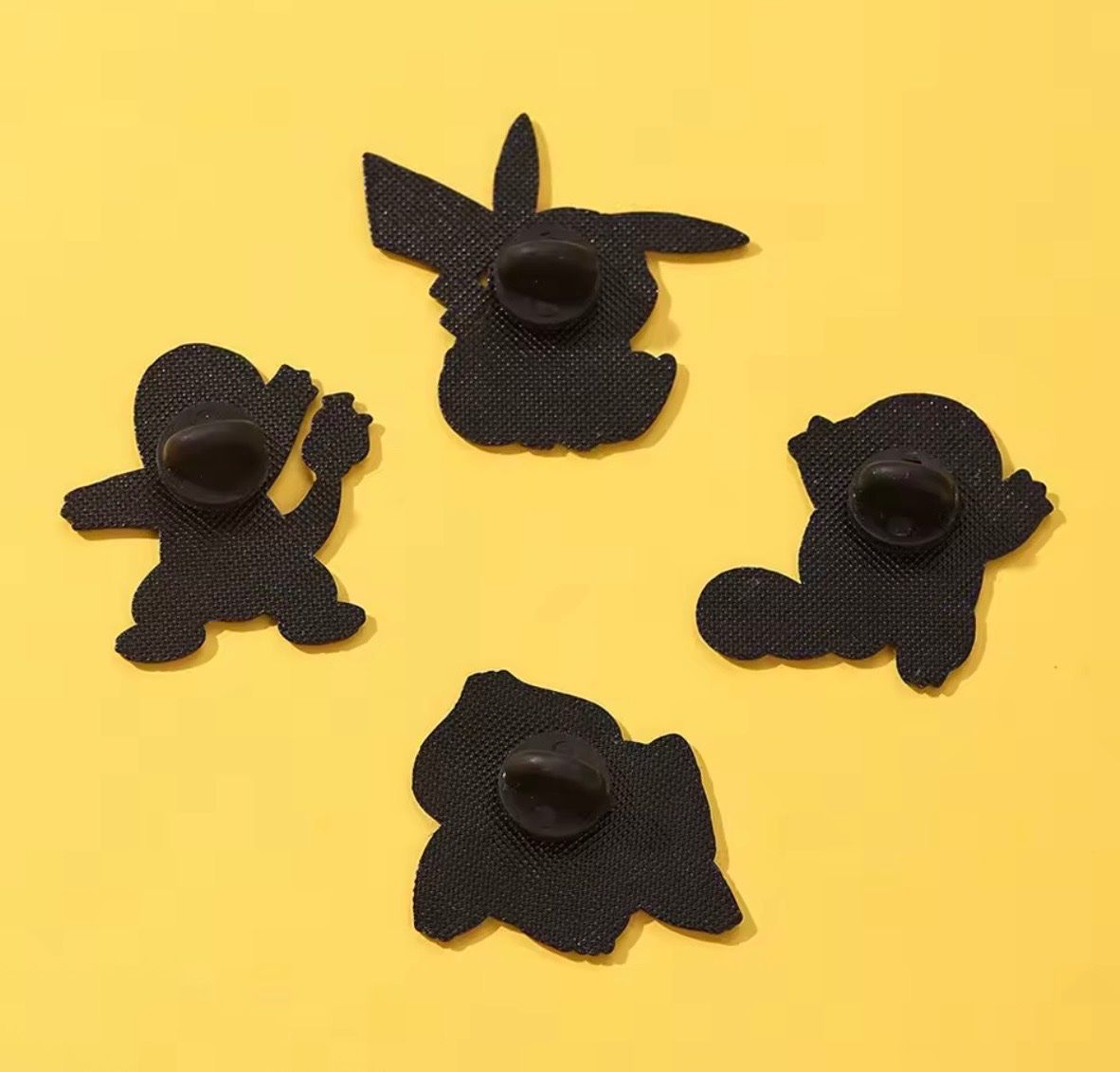 Pokémon Placchette & Badge: Pokémon 4x Pin’s Kanto Starters – Nuovo (secondo la descrizione) da Genève venduto da Resko 1