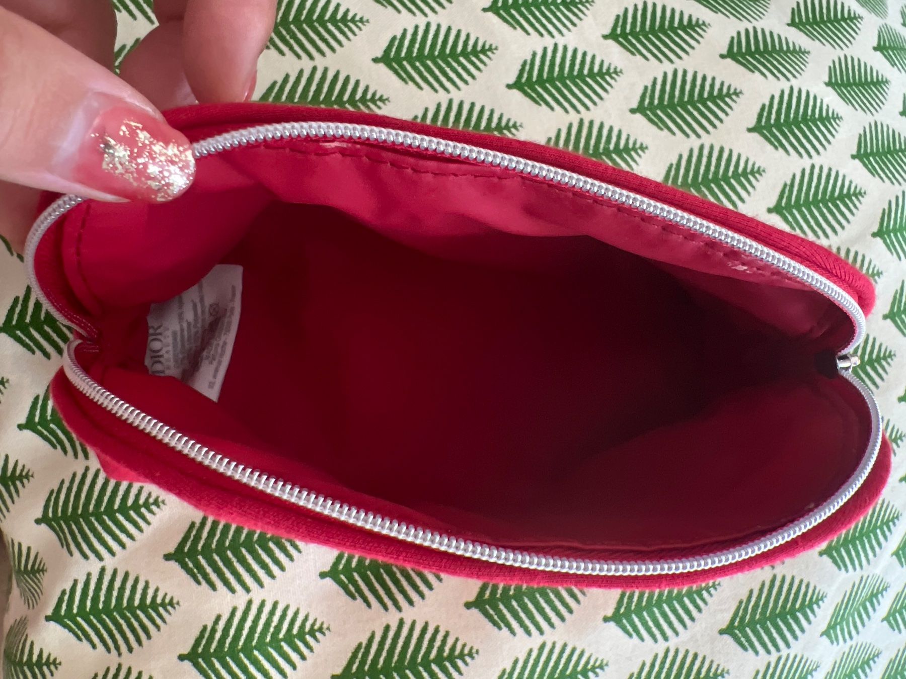 Dior Custodie per cosmetici: Dior Kosmetiktasche rot mit CD Logo neuwertig – Usato da Uznach venduto da Ya_x7x6 4