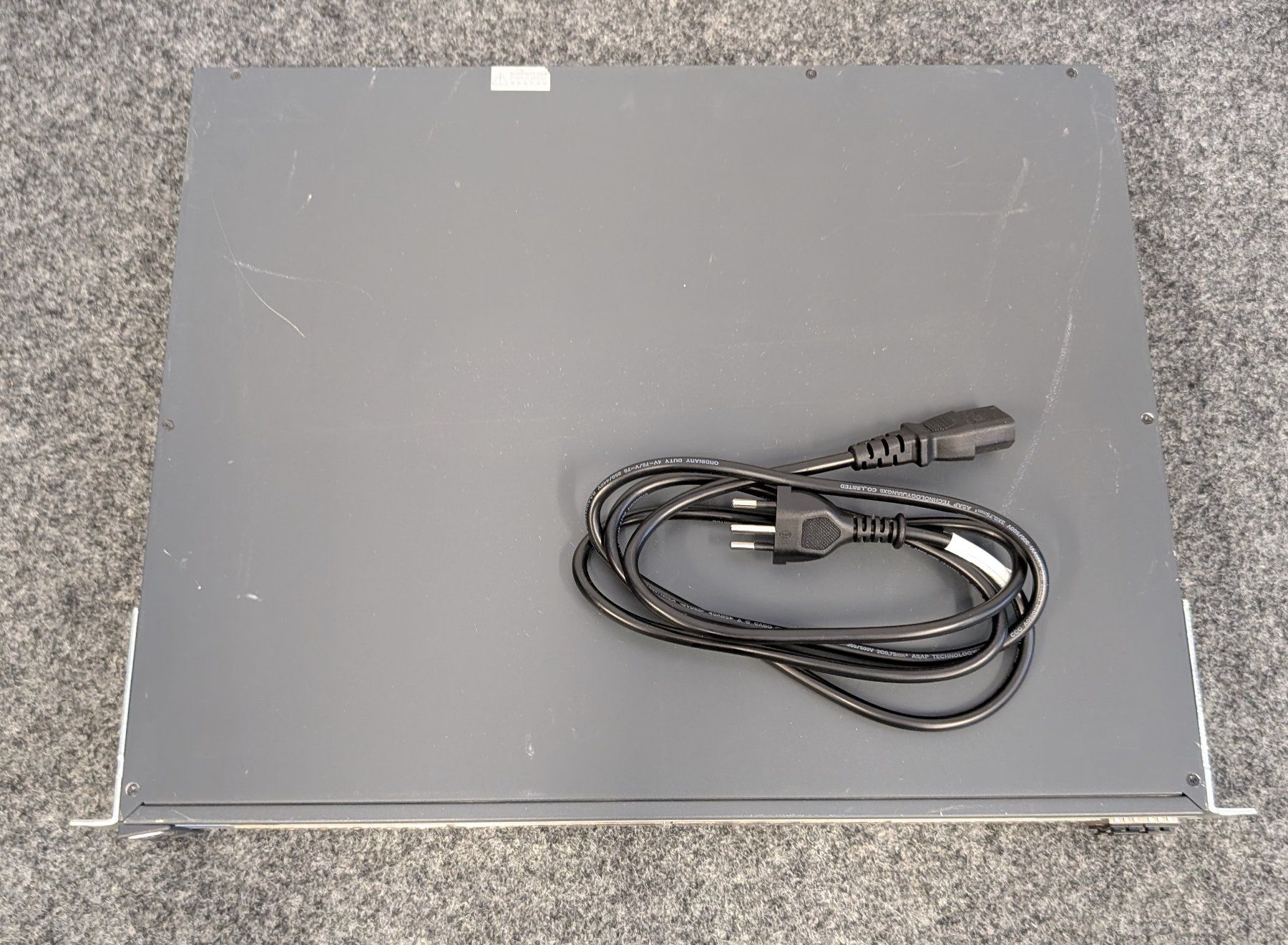 Hewlett Packard Hubs & Switches: HPE ProCurve Switch 2910al-48G – Gebraucht aus Dietlikon von ComdatAG 1