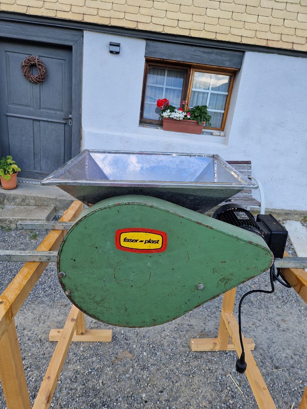Tutte le macchine: Obstmühle elektr. 230V – Usato da Nesslau venduto da Nikos73