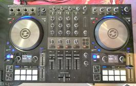 Native Instruments: Traktor Kontrol S4 MK3 et un Kontrol F1