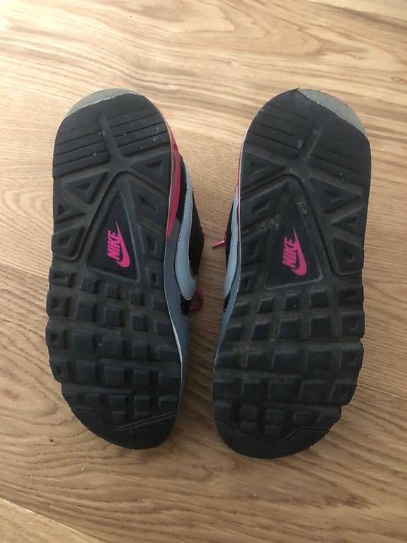 Nike Scarpe da donna: Nike Air gr. 38 Gerne getragen – Usato da Effretikon venduto da mausi212 1