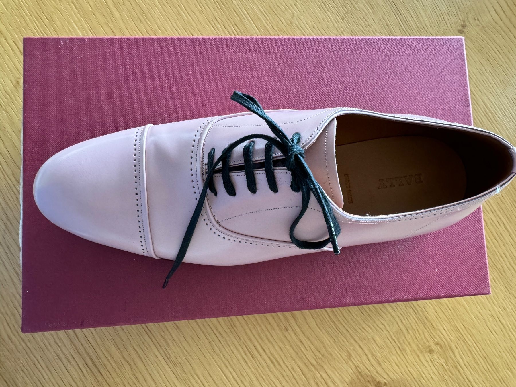 Bally Scarpe da donna: Bally Damen Halbschuhe Leder 38 – Nuovo e nell'imballaggio originale da Wauwil venduto da machneu11 1