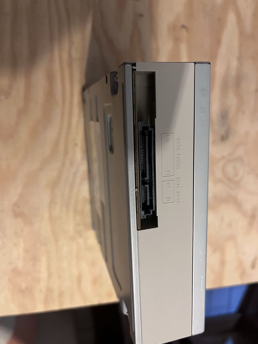 Tutti i DVDs: DVD-RW Drive SATA for Desktop PC – Usato da Tolochenaz venduto da adamr841 2