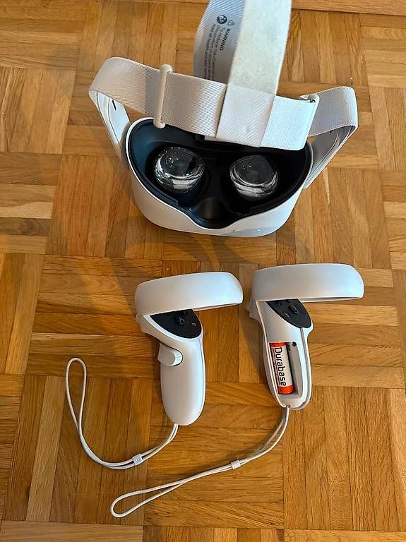 Casque VR: Meta Quest 2 – D'occasion à zug par mat_2bzy 1