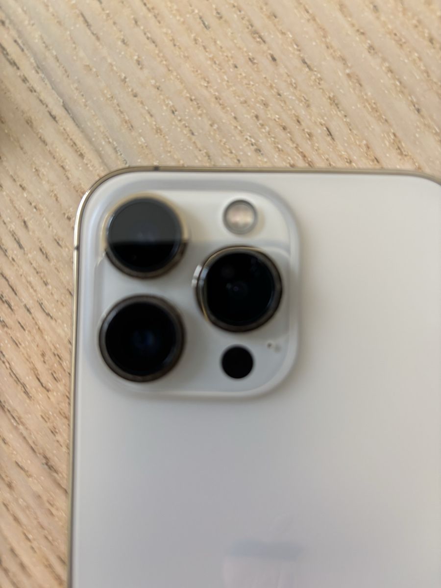 Apple Handys / Smartphones: Apple IPhone 13 Pro Gold mit Zubehör  – Gebraucht aus Unterägeri von angeljusti 2