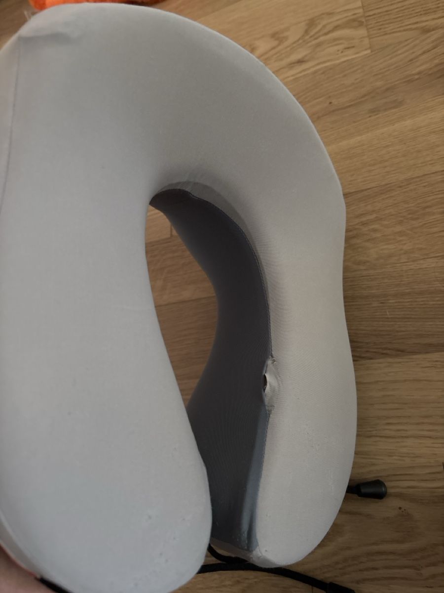 Kissen: U shape cushion – Gebraucht aus Basel von mai_q5gs 2
