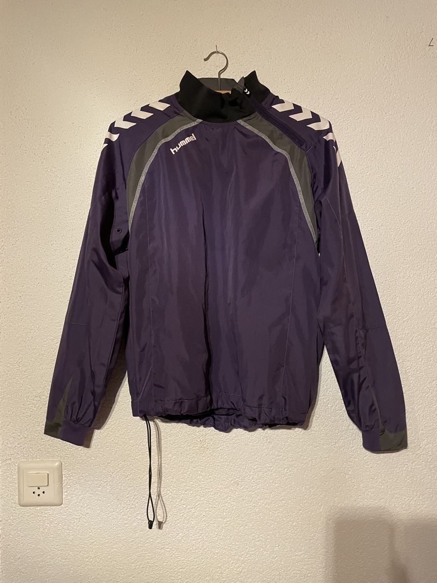 Hummel Giacche: Vintage Trainingsjacke Hummel – Usato da Reisiswil venduto da .aelis.