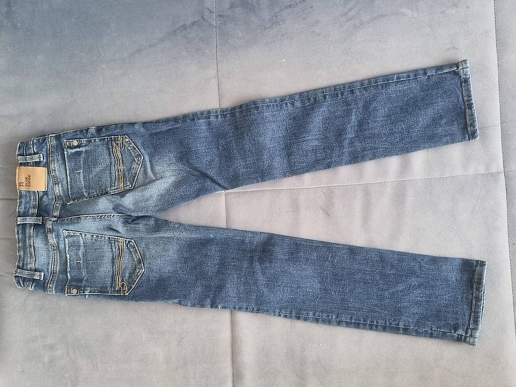 Pantaloni: Jeans Blue Ridge – Usato da Ostermundigen venduto da Katjaest01 2