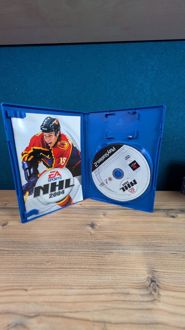 Sony Spiele: NHL 2004 für Playstation 2 – Gebraucht aus Flumenthal von Neondrian 2