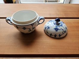 Royal Copenhagen Musselmalet Zuckerdose