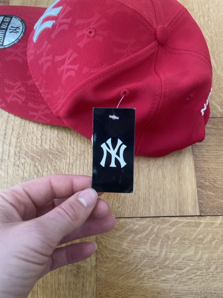 Copricapi, berretti & cappellini: New York Yankees Snap-Back – Nuovo (secondo la descrizione) da Bern venduto da candycrush2 3