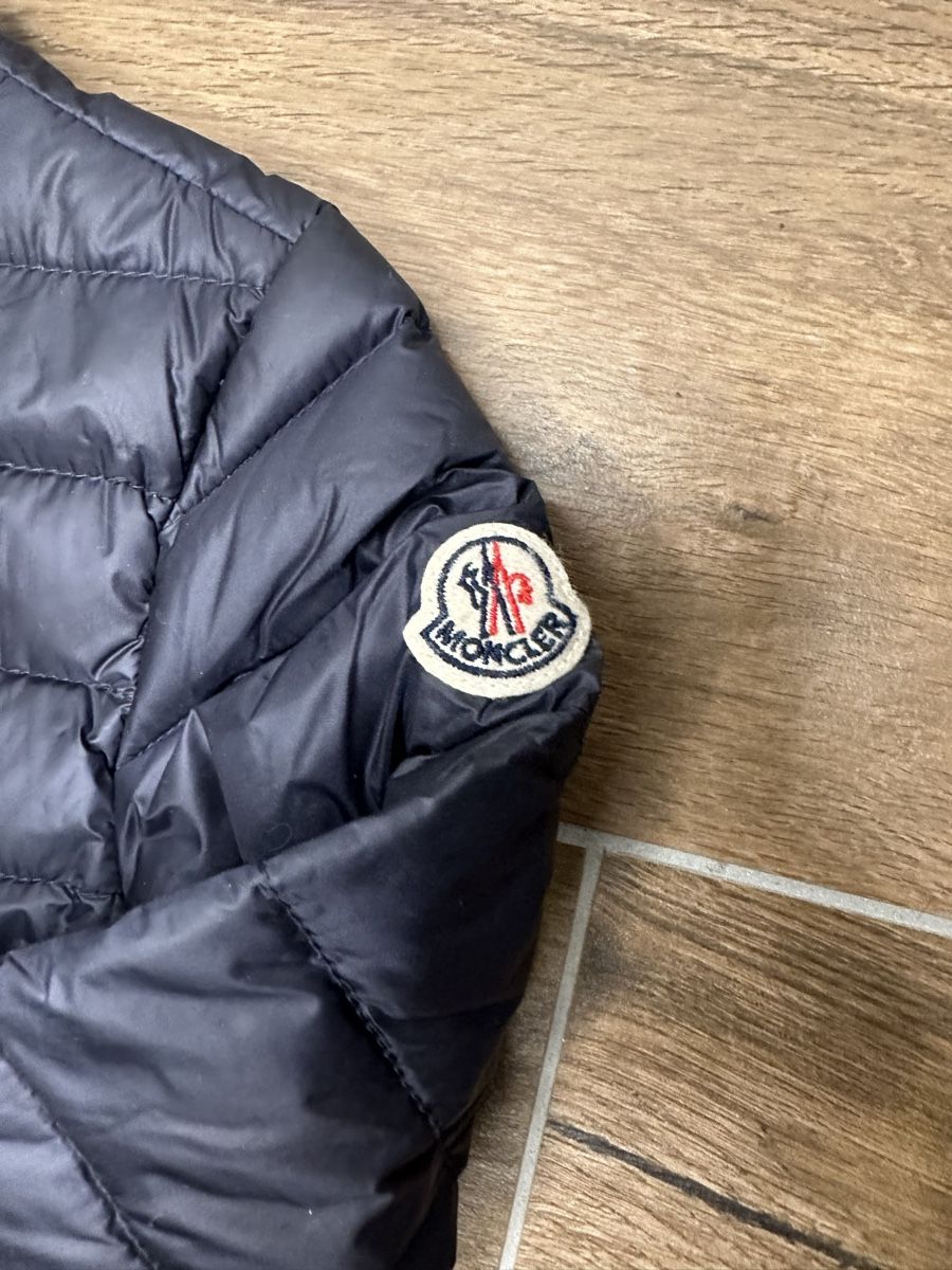 Moncler Jacken & Mäntel: Original Moncler Jacke Mädchen 6ans / 116cm – Gebraucht aus Mühlethal von sarah-davide 2