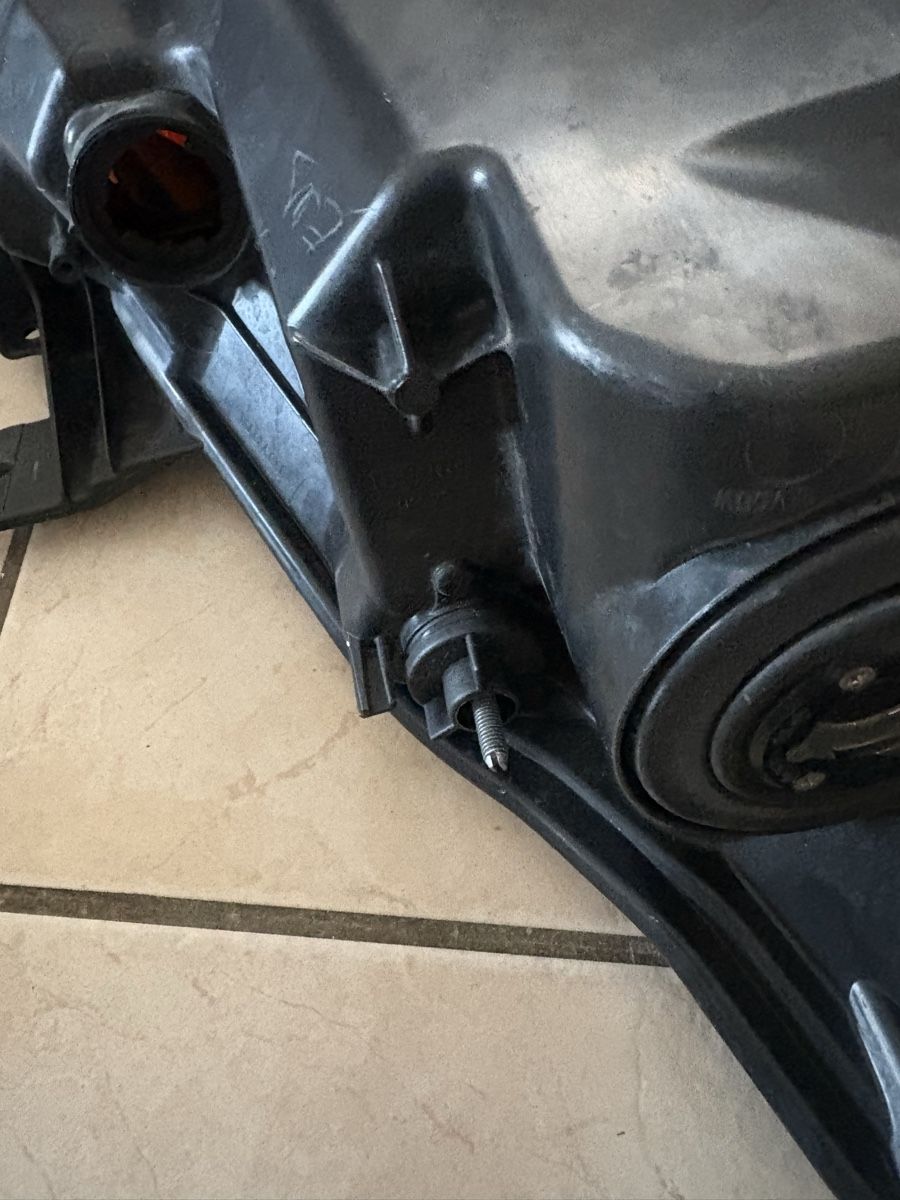 Fari: Phares avant Toyota aygo – Usato da Mézières FR venduto da Paulwalke3 3