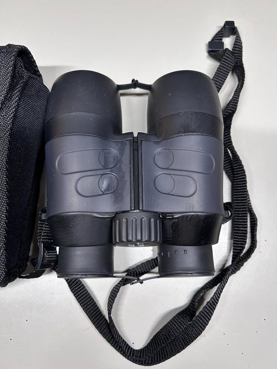 Binocoli: Binocolo compatto Eagle Eye 8x32 e Field 7 – Usato da Giubiasco venduto da LorisVale 1