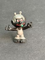 Astrosnik Black & Silver Bully Martian Alien Vintage Schlump