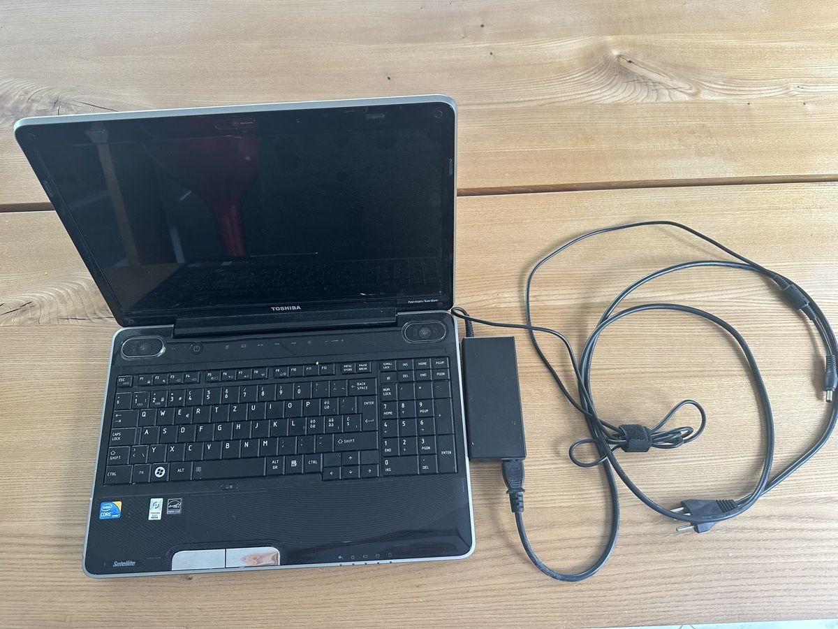 Toshiba Notebook: Toshiba intel Core i5 – Usato da Niederscherli venduto da ebl_zwc9 1