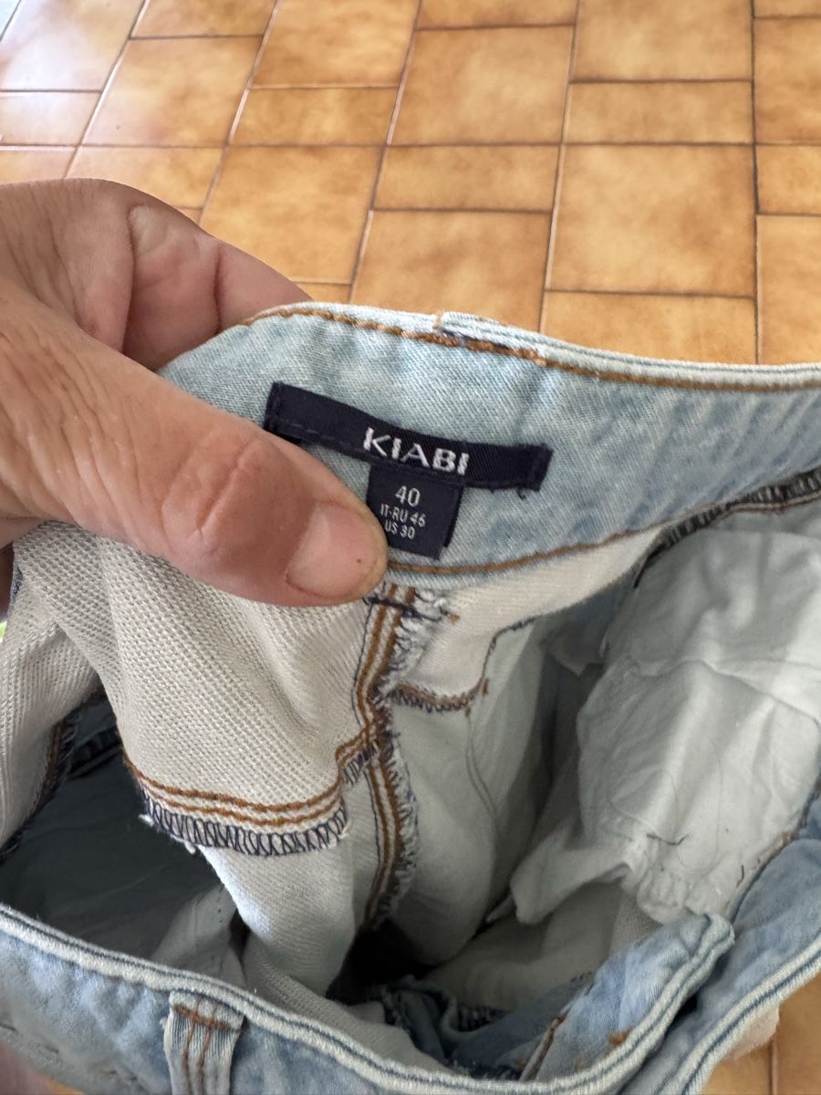 Pantaloni: Short Kiabi bleu clair, taille 40 Doryan – Nuovo (secondo la descrizione) da Veyrier venduto da kimedovapa 2