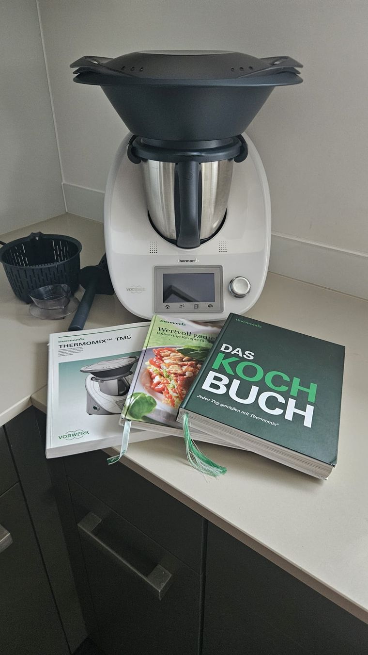 Thermomix Elettrodomestici da cucina: Thermomix TM5 – Usato da Widnau venduto da ronya10 3