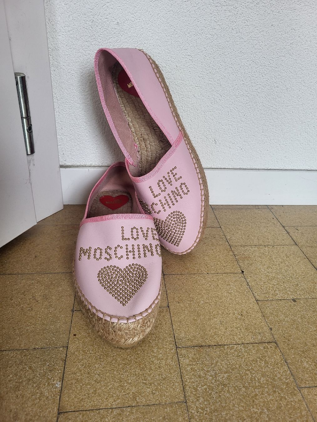 Moschino Scarpe da donna: Love Moschino Espadrilles – Nuovo e nell'imballaggio originale da Zweisimmen venduto da Adorable 2