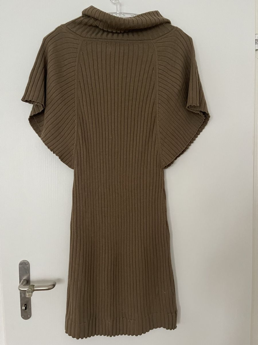 Calvin Klein Vestiti: Brauner Rollkragenpullover,  kleider , damen, gr M – Nuovo (secondo la descrizione) da Wetzikon ZH venduto da man_7mn7 5
