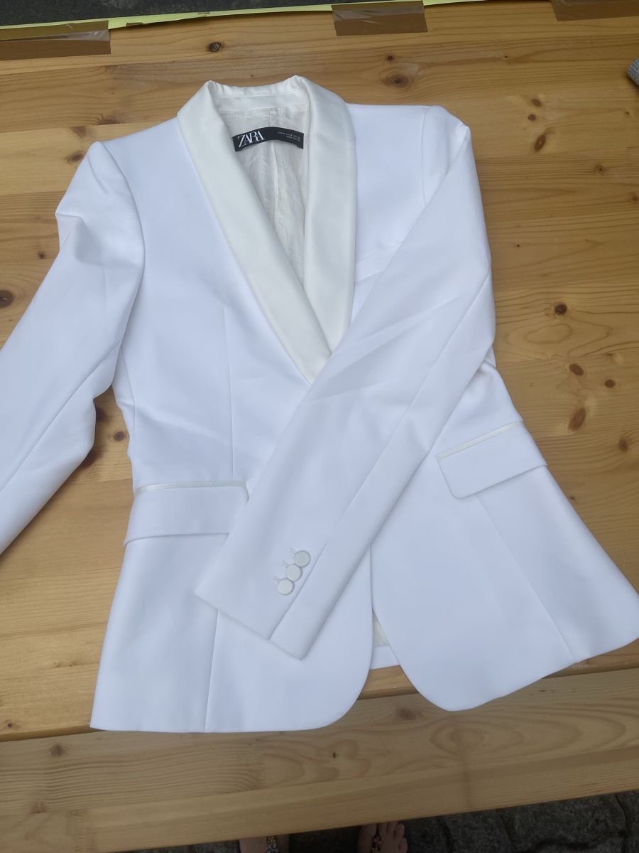 Zara Completi & Tailleur: Weisser Blazer Zara gr. M – Usato da Luzern venduto da Cyrill81