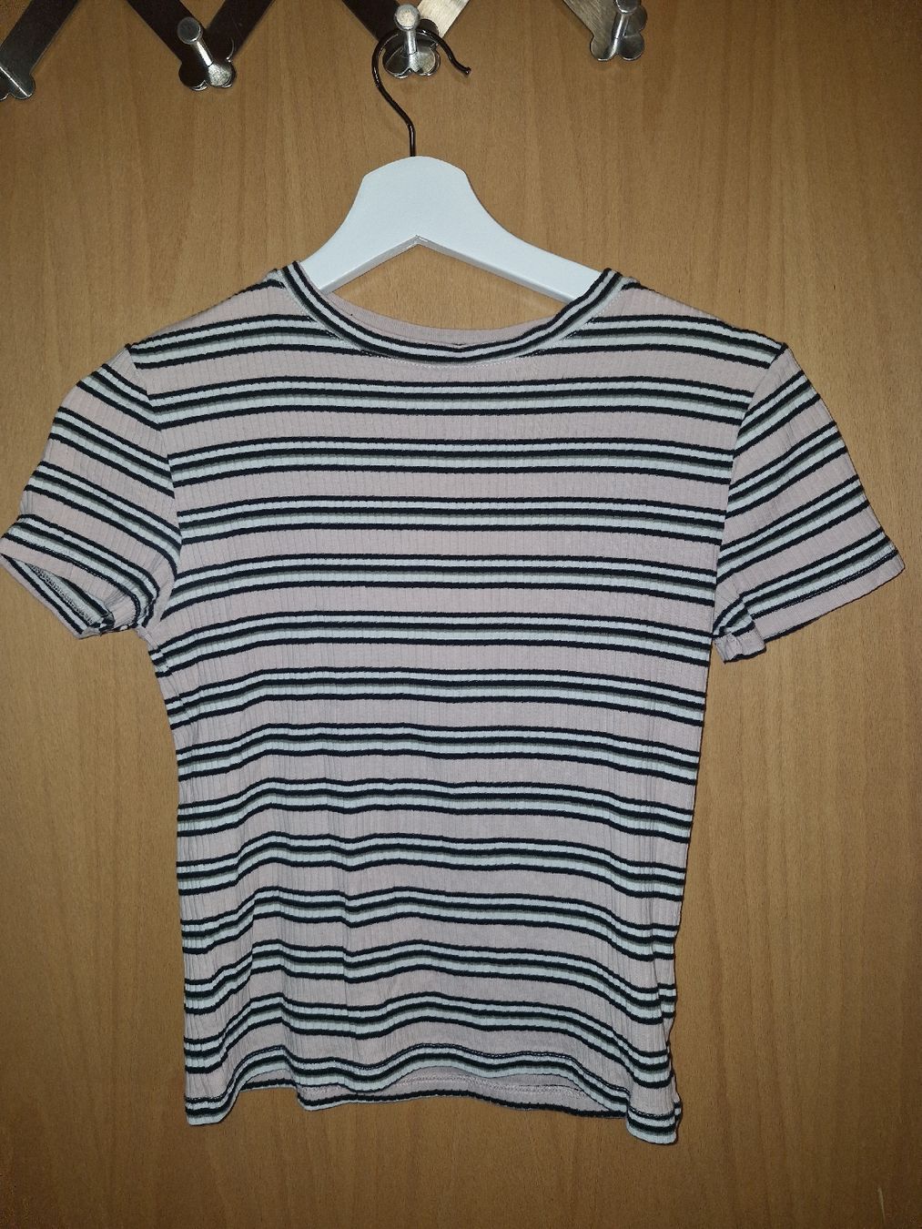 H&M Camicette, T-shirt & Top: gestreiftes Tshirt – Nuovo (secondo la descrizione) da Lauerz venduto da a2411