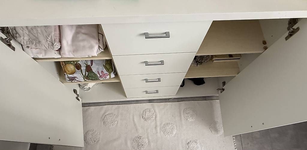 Buffets: Comò /credenza  – D'occasion à Giubiasco par sca_k5m9 1