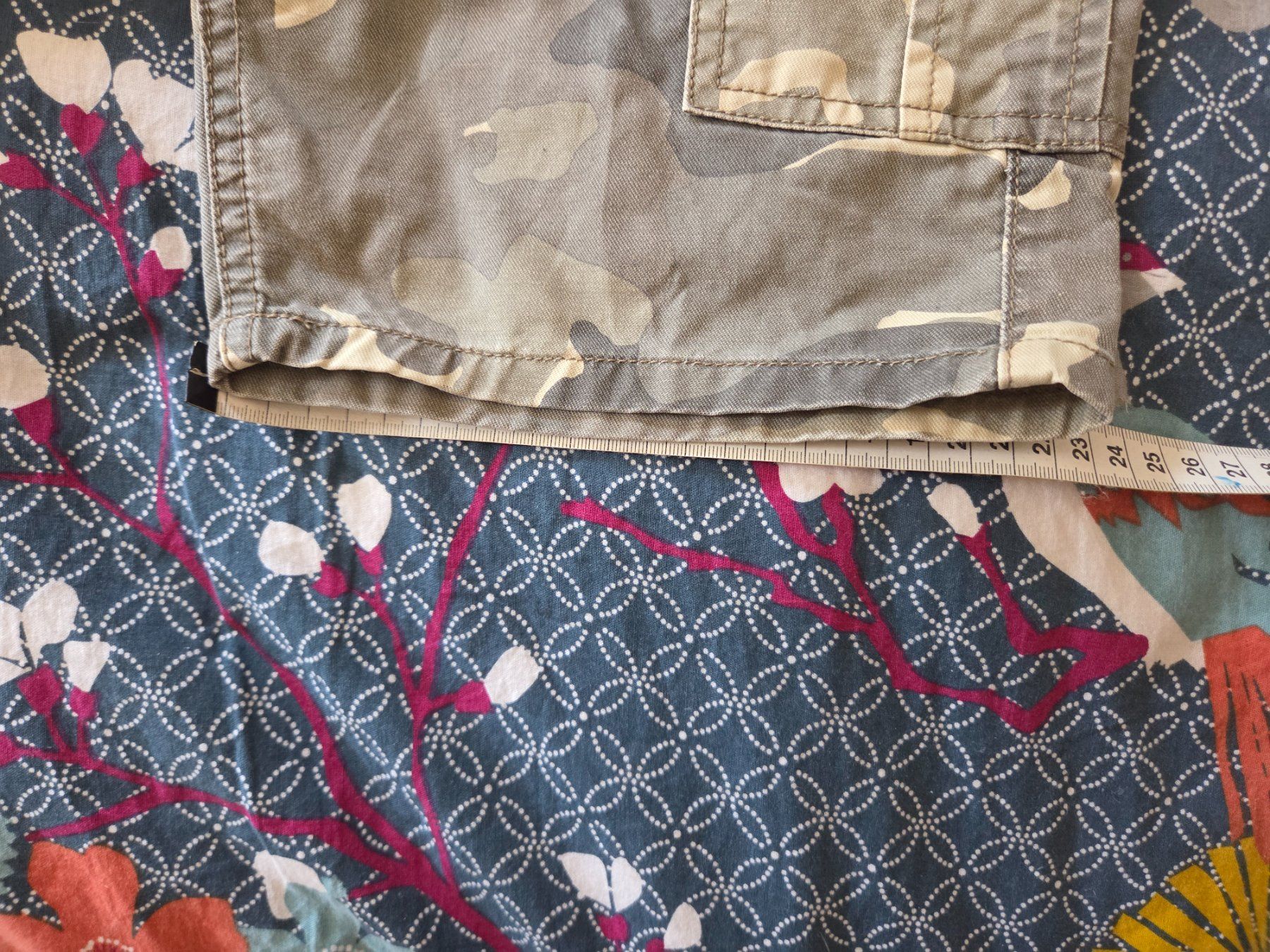 Pantaloni: X-THREE Cargoshorts Tarnung taglia 32 – Usato da ZERNEZ venduto da joaofonseca 6