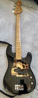 Bassgitarre der Marke Vintage, Tony Buttler signature
