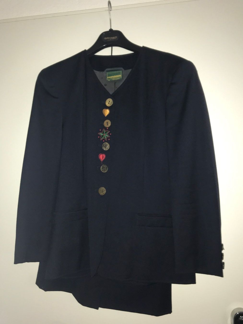 Completi & Tailleur: Geiger Blazer und Jupe – Usato da Zumikon venduto da Uranus88 3