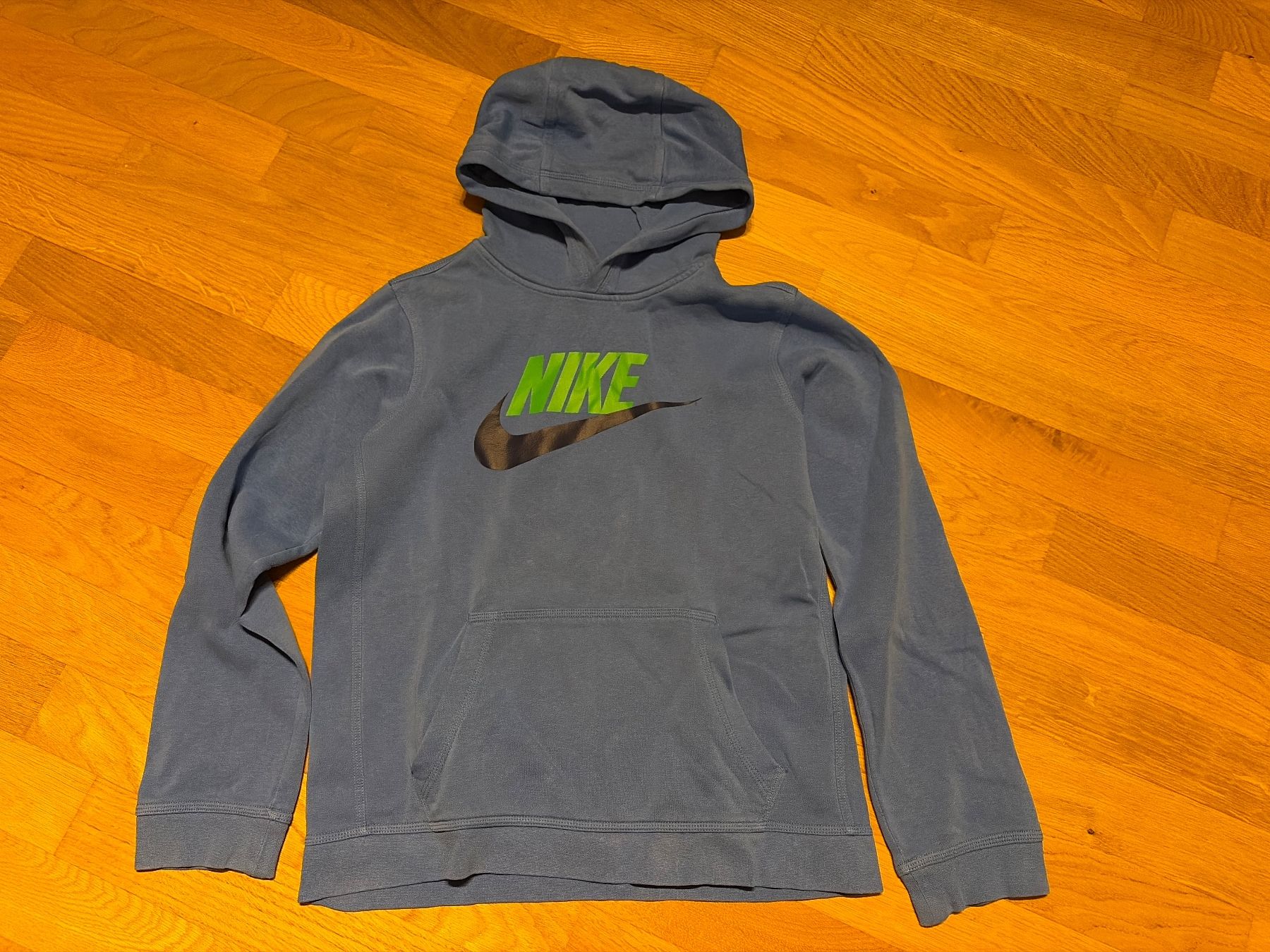 Nike Maglioni & Felpe: Hoodie Nike Gr. 158-170 – Usato da Bern venduto da chrimi05