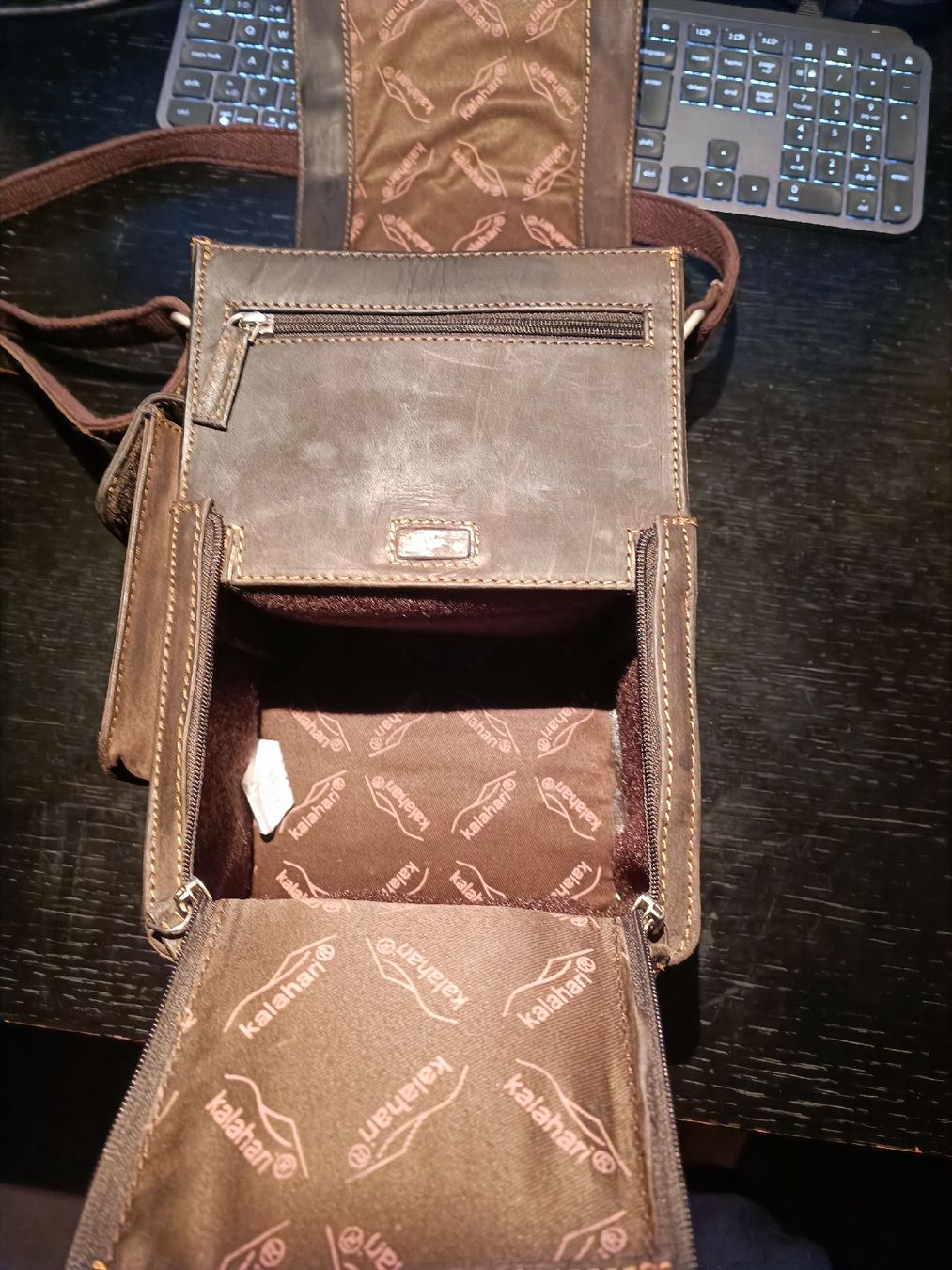 Borse: Foto Ledertasche Kalahari Kaama – Usato da Oeschgen venduto da timeout_helvetia 2