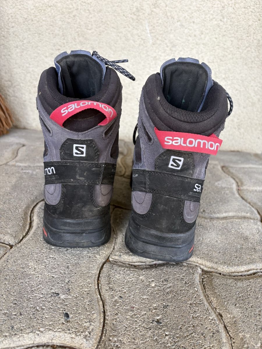 Salomon Damenschuhe: Wanderschuhe Salomon Quest 4D  Grösse 41.5 gebraucht – Gebraucht aus Seewis Dorf von reddragon02 2