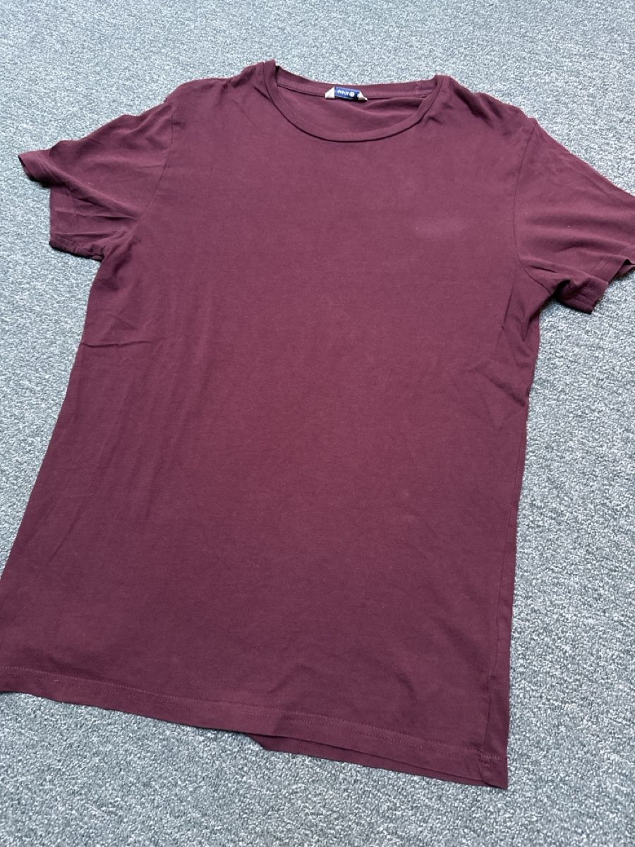 Lotti di vestiti: Duo Tshirts Gr S – Usato da Baltschieder venduto da YmroBe 1