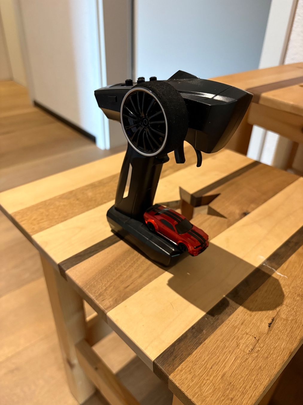 RC Modellbau: Ferngesteuertes auto – Gebraucht aus Oberiberg von Holdi83 1