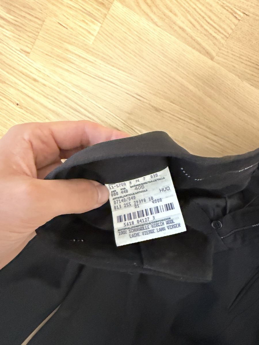 Hugo Boss Completi: Kompletter Anzug Hugo Boss – Usato da Bern venduto da jlt_p6bv 4