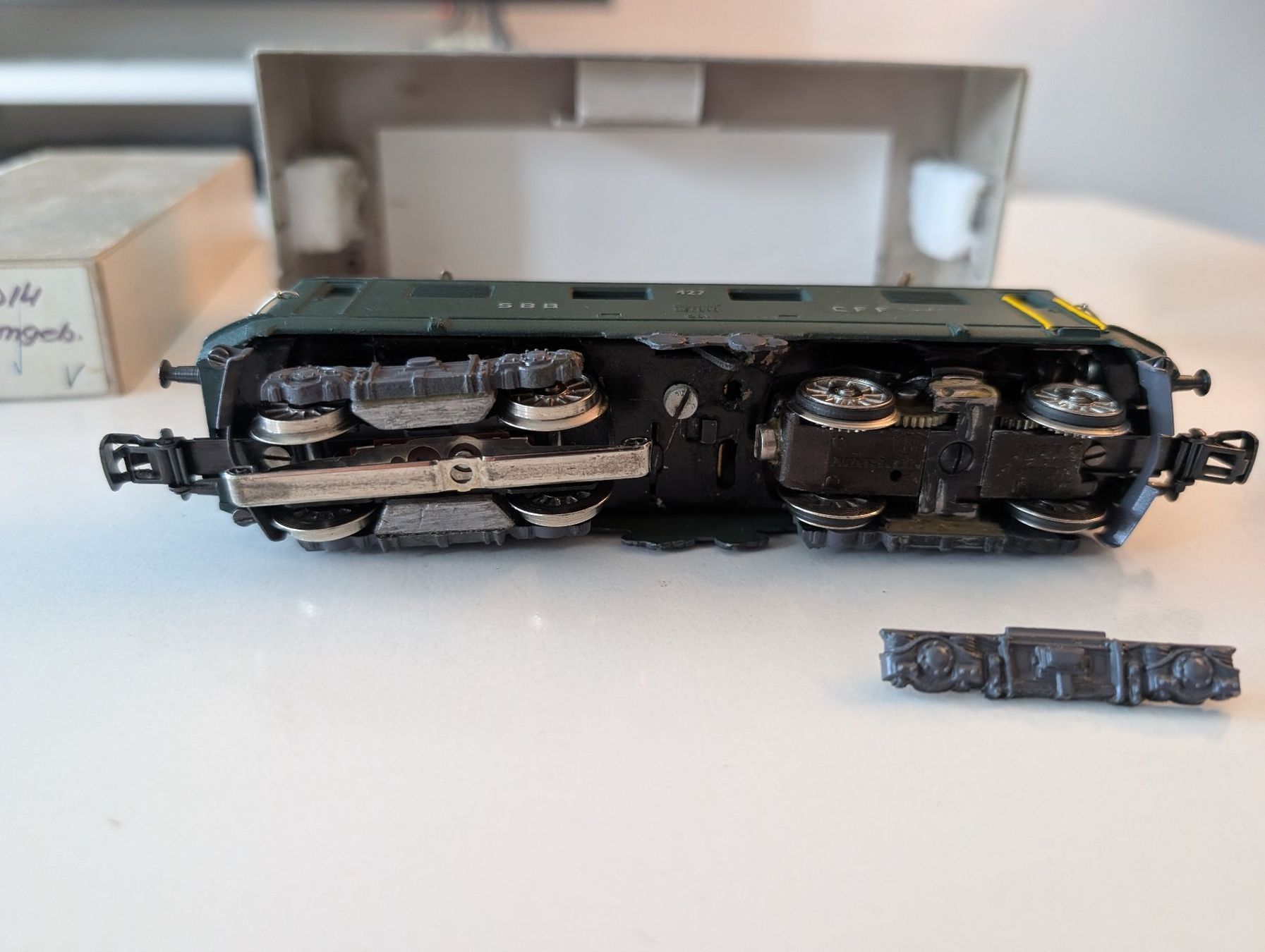 Märklin Modellini di ferrovie: 3014 Märklin - Re 4/4 SBB 427 – Usato da Ebikon venduto da Nico151 7